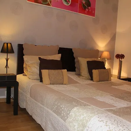 Апартаменти Bel Lumineux, 70m2, 3 Chambres, Proche Zenith Et Hippodrome De